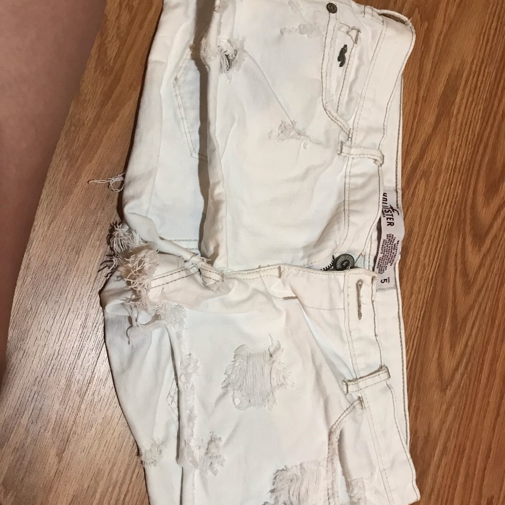 White Destroyed Daisy Dukes